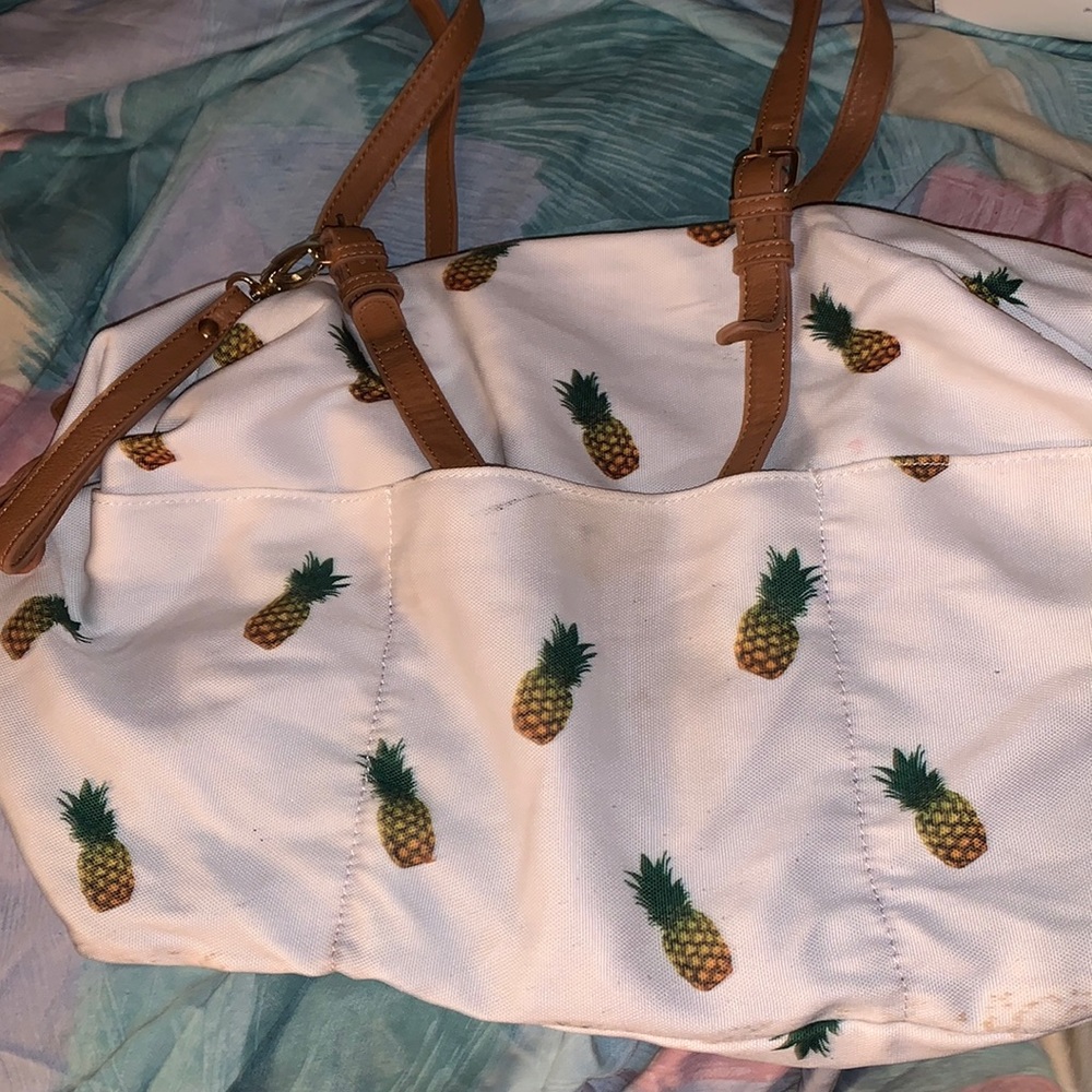 White pineapple 🍍 duffel bag